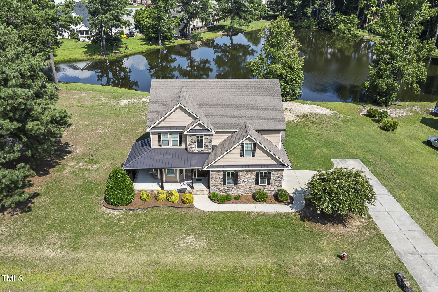 Fuquay Varina, North Carolina, 27526, United States, 4 Bedrooms Bedrooms, ,4 BathroomsBathrooms,Residential,For Sale,1889692