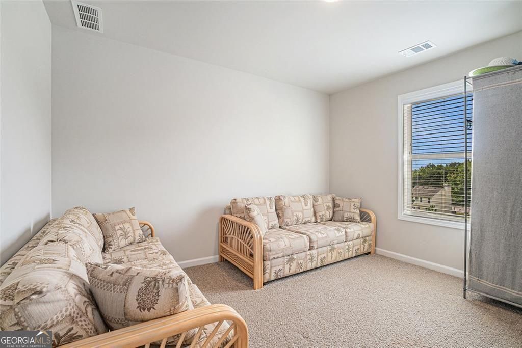 Auburn, Georgia, 30011, United States, 5 Bedrooms Bedrooms, ,3 BathroomsBathrooms,Residential,For Sale,1858924