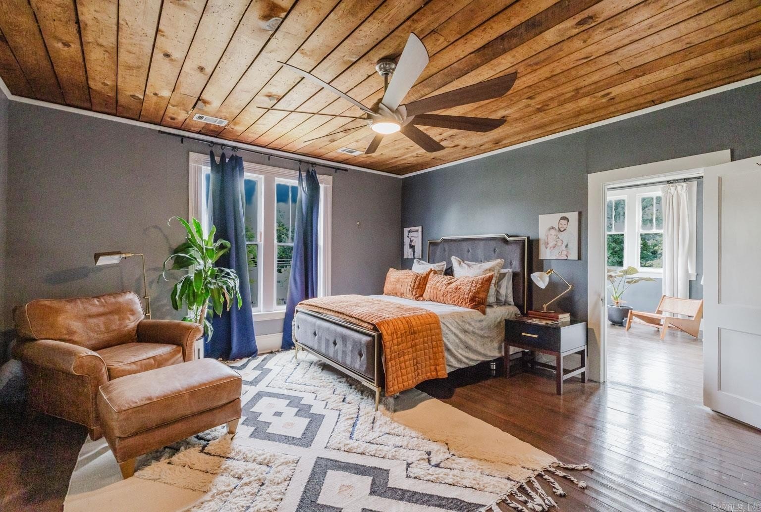 Benton, Arkansas, 72015, United States, 5 Bedrooms Bedrooms, ,3 BathroomsBathrooms,Residential,For Sale,1881485