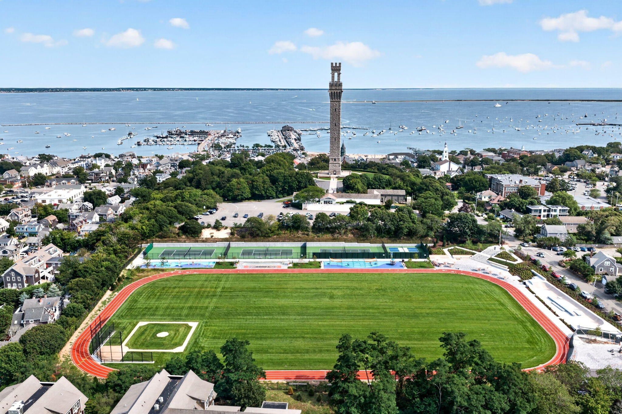 Arrive, Unpack & Enjoy—Turnkey Provincetown Living with a Private Patio & Pizza - 物件實景