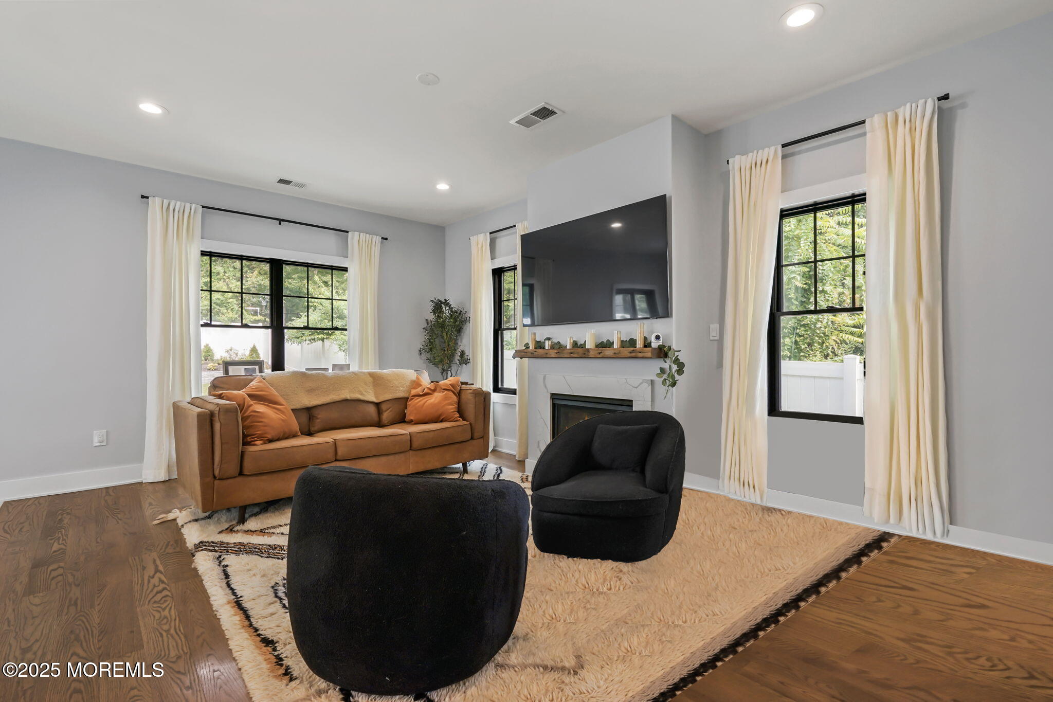 Morganville, New Jersey, 07751, United States, 4 Bedrooms Bedrooms, ,3 BathroomsBathrooms,Residential,For Sale,1910586