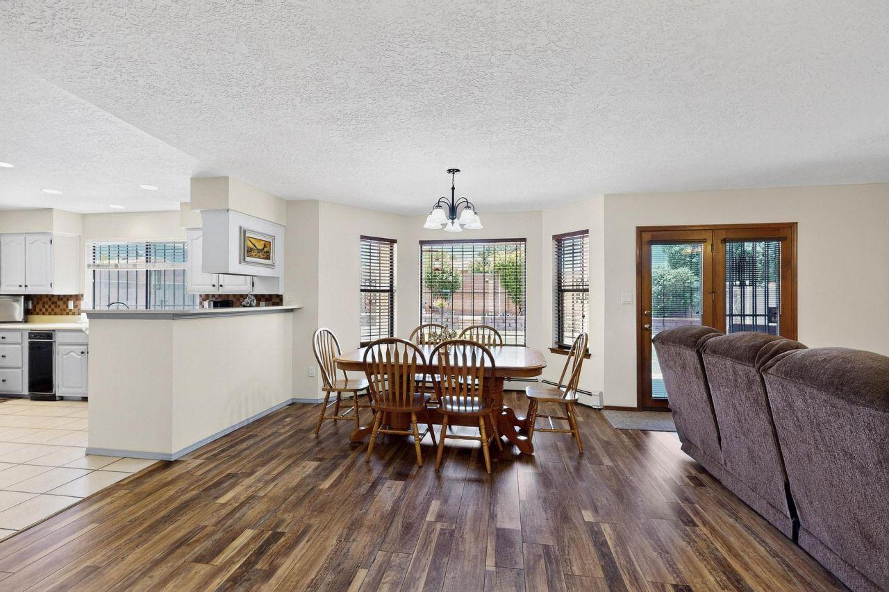 Albuquerque, New Mexico, 87109, United States, 4 Bedrooms Bedrooms, ,3 BathroomsBathrooms,Residential,For Sale,1847808