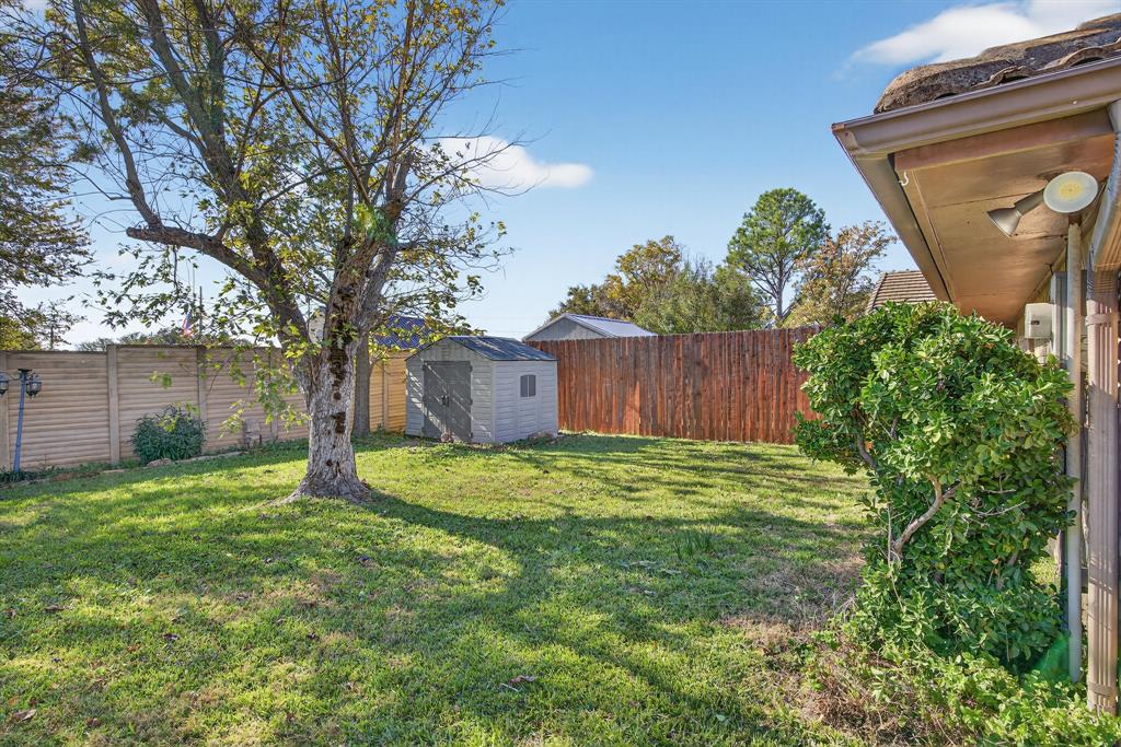 Trophy Club, Texas, 76262, United States, 4 Bedrooms Bedrooms, ,3 BathroomsBathrooms,Residential,For Sale,1992869