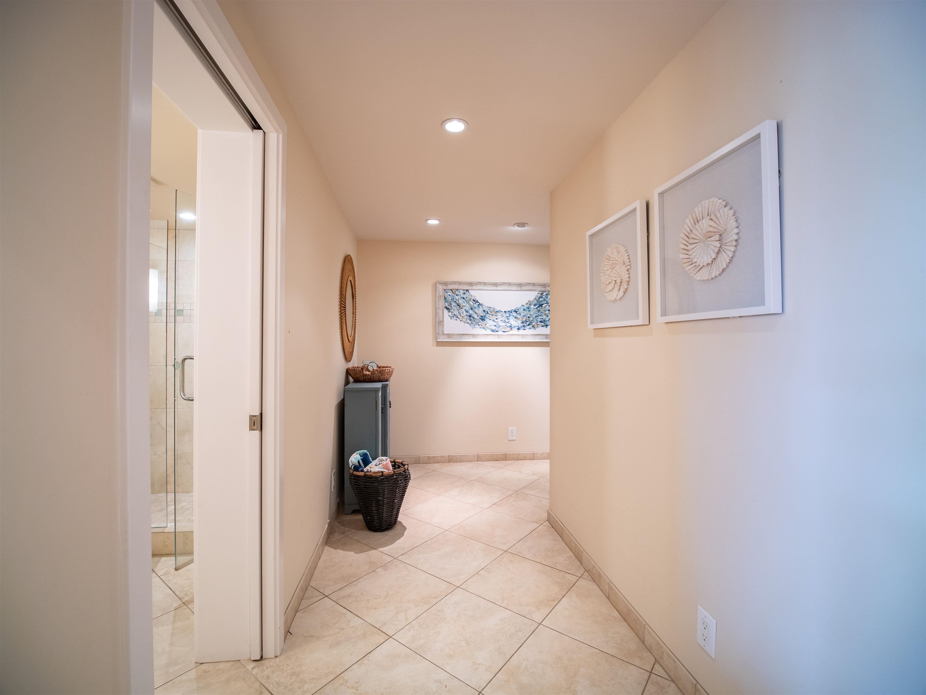 Kihei, Hawaii, 96753, United States, 2 Bedrooms Bedrooms, ,2 BathroomsBathrooms,Residential,For Sale,1989606