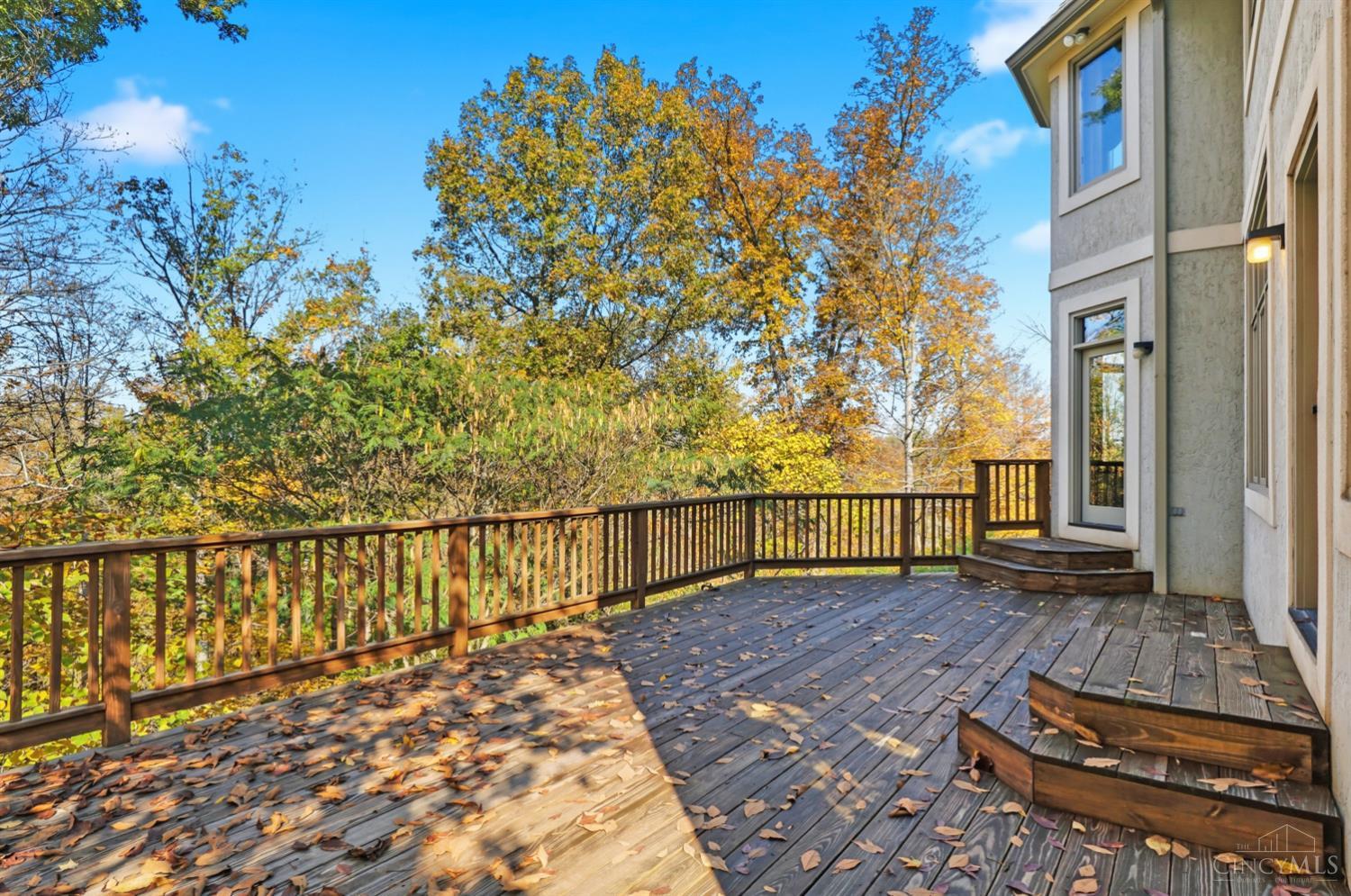 Anderson Twp, Ohio, 45230, United States, 5 Bedrooms Bedrooms, ,6 BathroomsBathrooms,Residential,For Sale,1988245