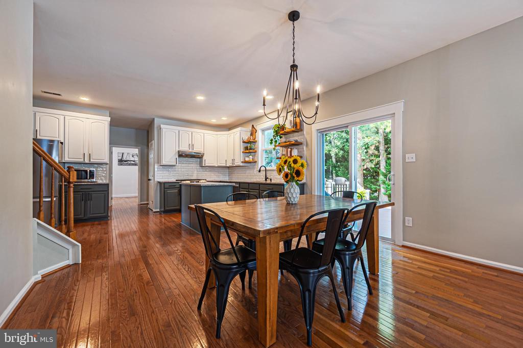 Egg Harbor Township, New Jersey, 08234, United States, 4 Bedrooms Bedrooms, ,3 BathroomsBathrooms,Residential,For Sale,1975981