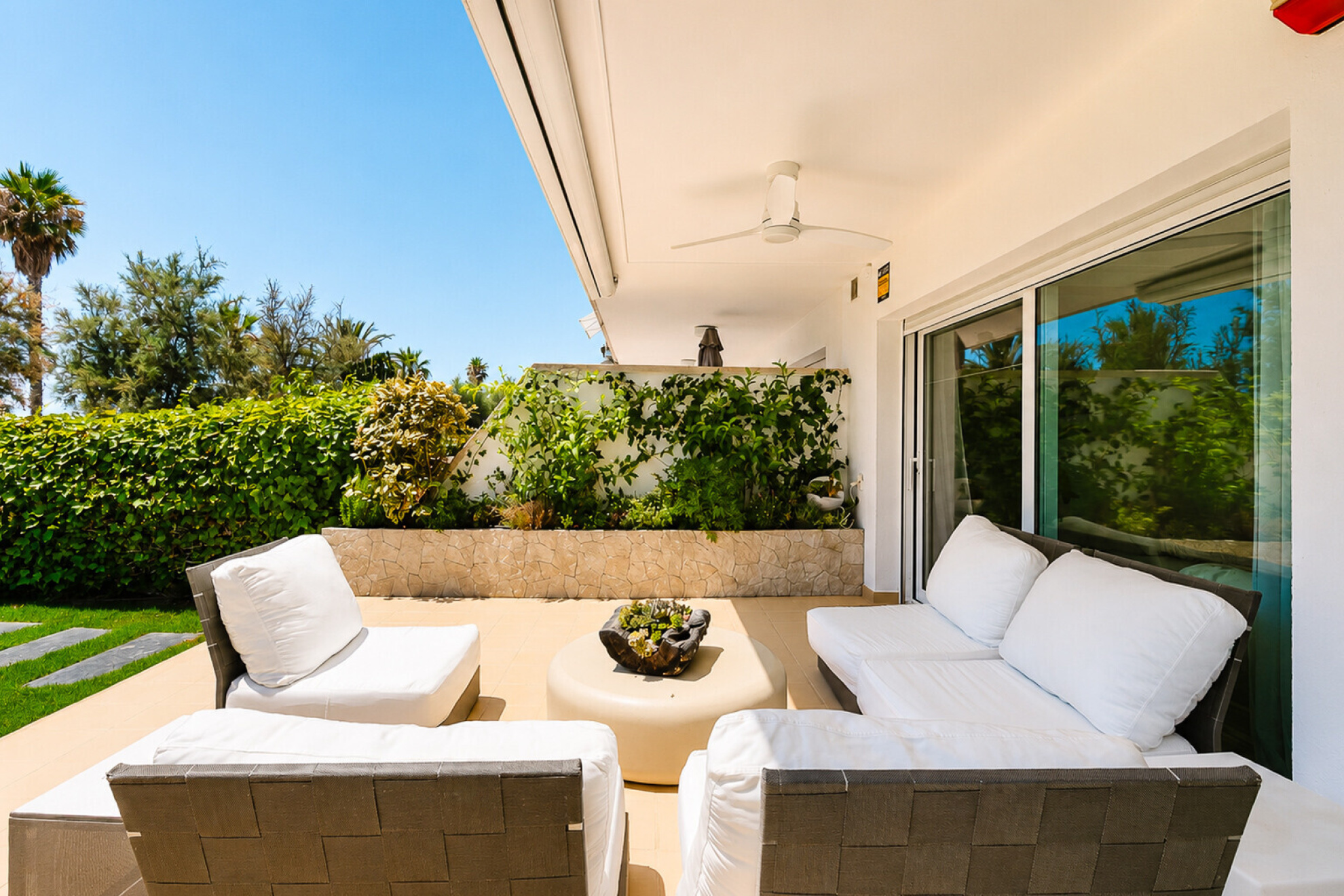  Exclusive ground-floor oceanfront duplex with direct access to the beach - 物件實景