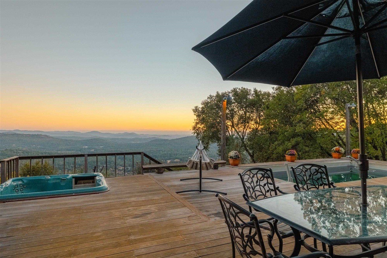 Sonora, California, 95370, United States, 4 Bedrooms Bedrooms, ,3 BathroomsBathrooms,Residential,For Sale,1793029