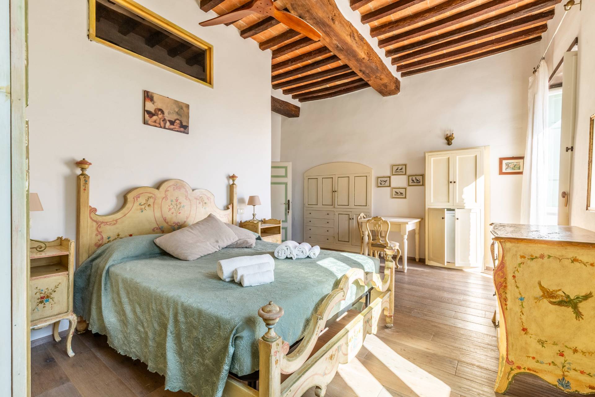 Umbertide, Perugia, 06019, IT, 20 Bedrooms Bedrooms, ,18 BathroomsBathrooms,Residential,For Sale,1850339