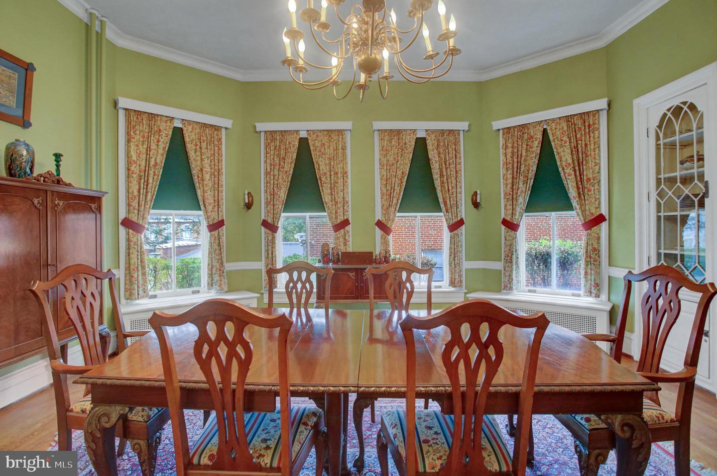 144 W Main Street, Waynesboro, Pennsylvania, 17268, United States, 7 Bedrooms Bedrooms, ,4 BathroomsBathrooms,Residential,For Sale,144 W Main Street,1662574