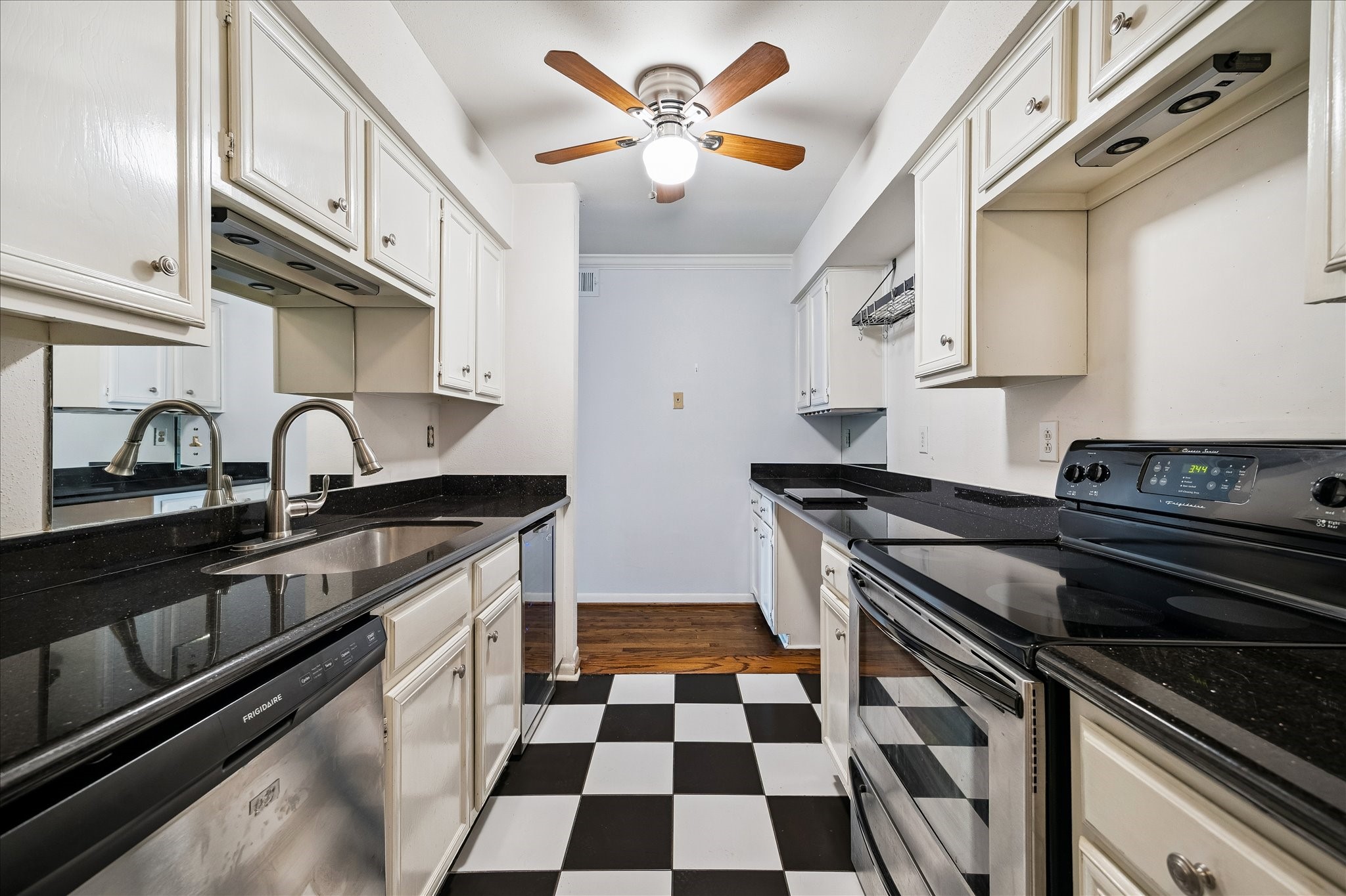  1601 S Shepherd Drive #272 - 物件實景