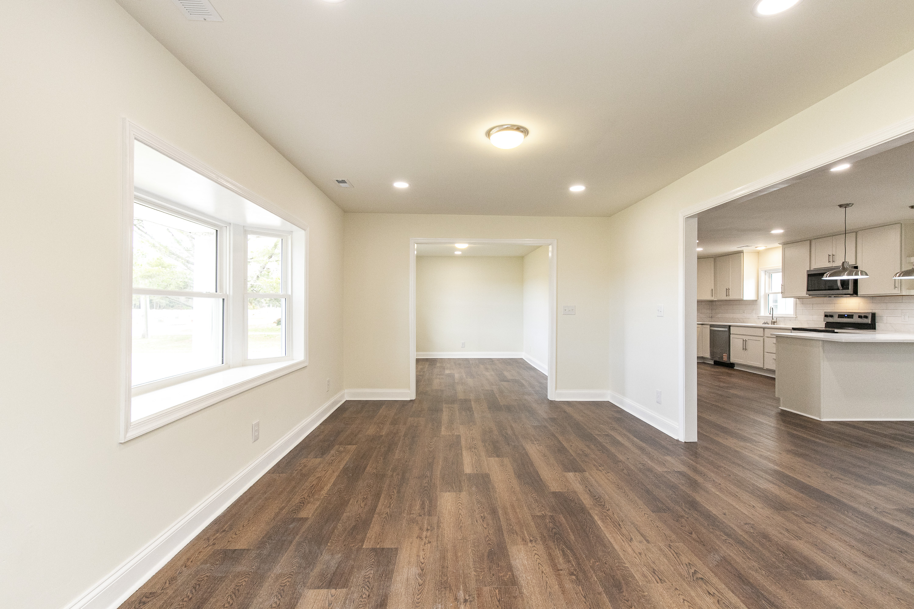 Onancock, Virginia, 23417, United States, 4 Bedrooms Bedrooms, ,3 BathroomsBathrooms,Residential,For Sale,1995976