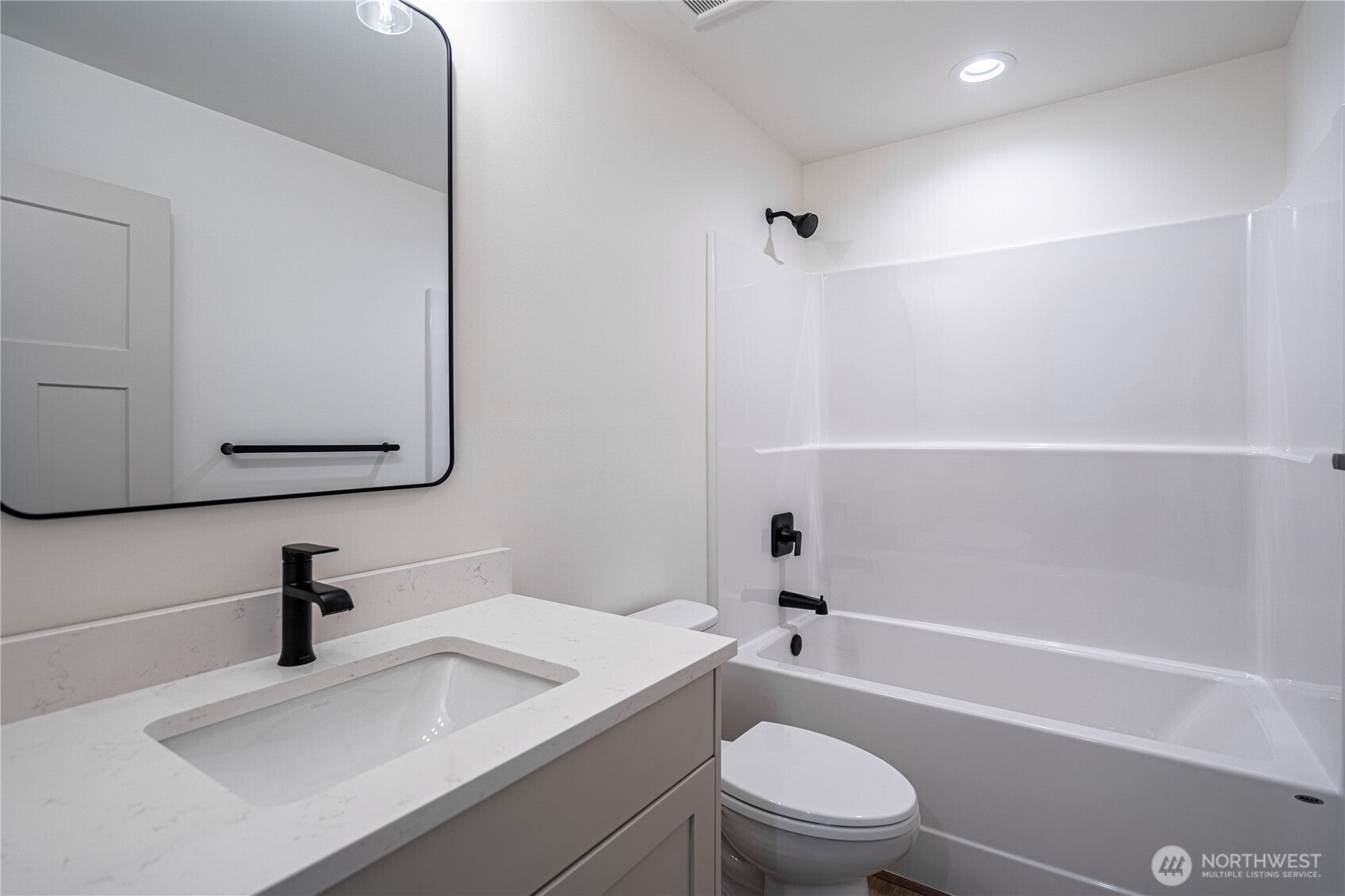 Entiat, Washington, 98822, United States, 3 Bedrooms Bedrooms, ,2 BathroomsBathrooms,Residential,For Sale,1754478