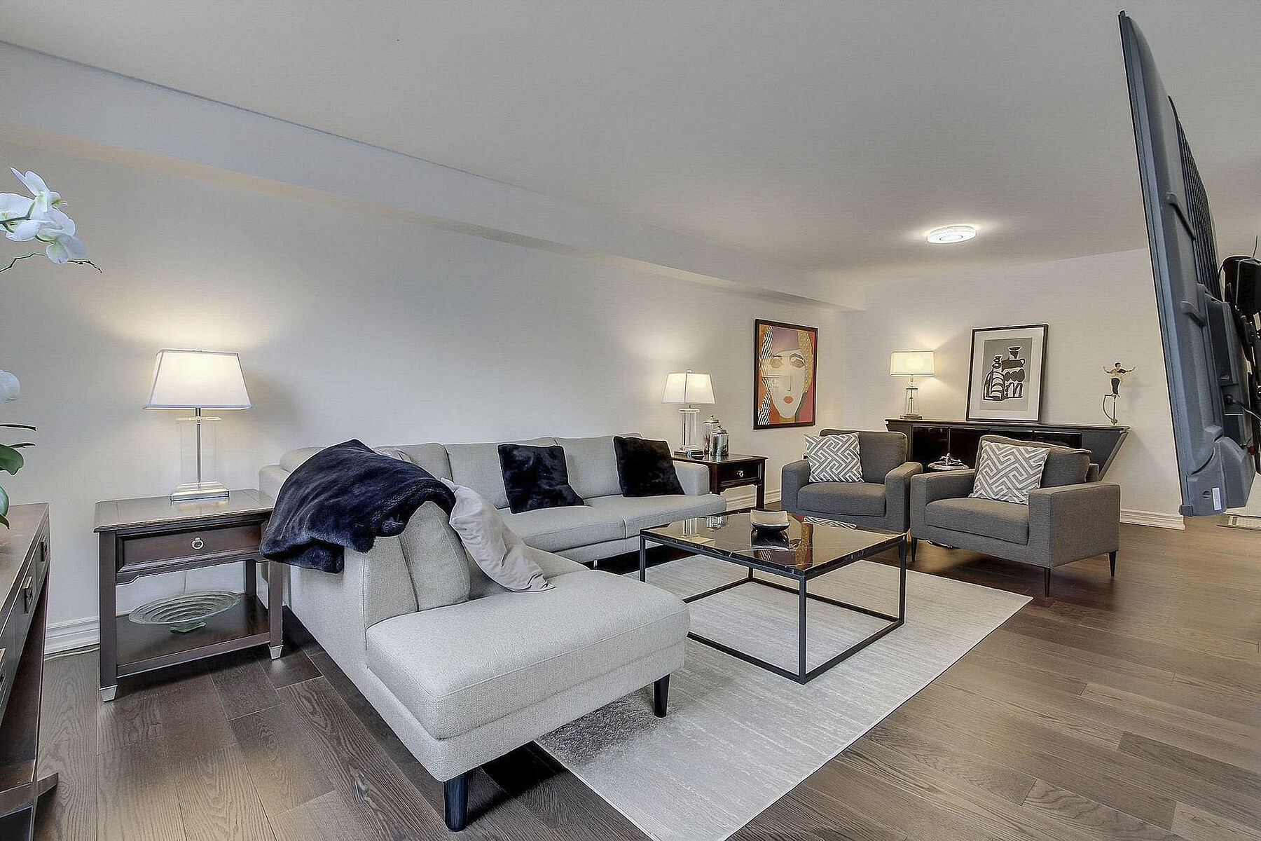  Condo in Richmond Hill - 物件實景