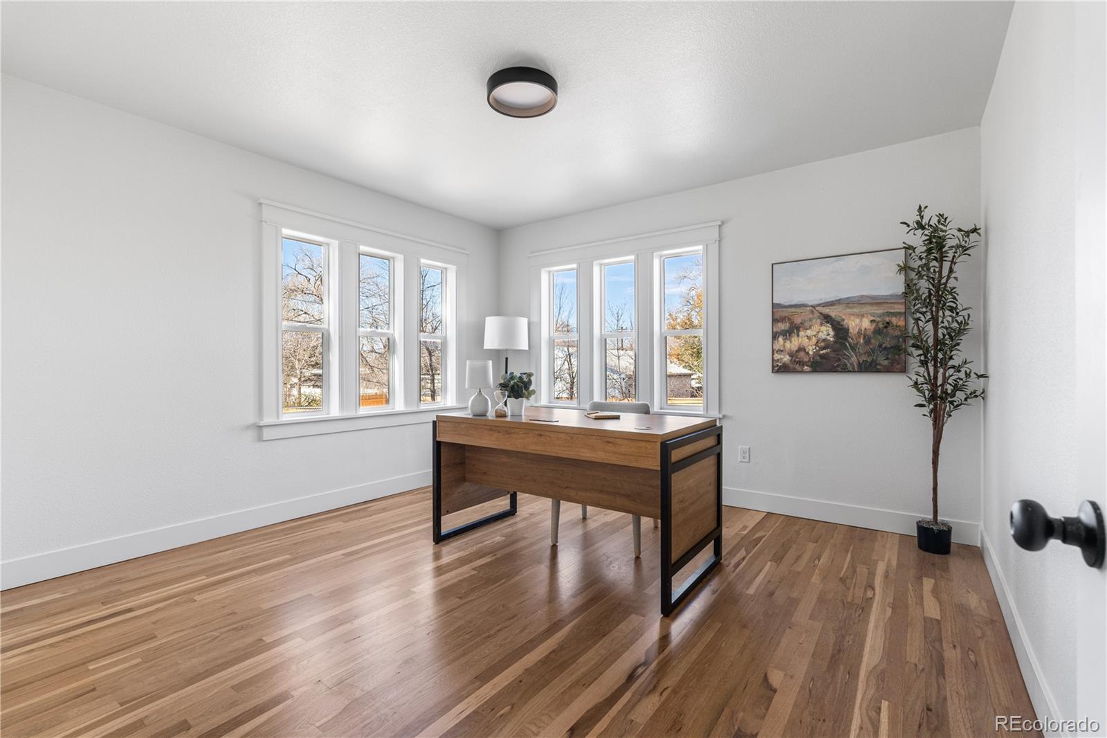 Englewood, Colorado, 80110, United States, 4 Bedrooms Bedrooms, ,2 BathroomsBathrooms,Residential,For Sale,1993019