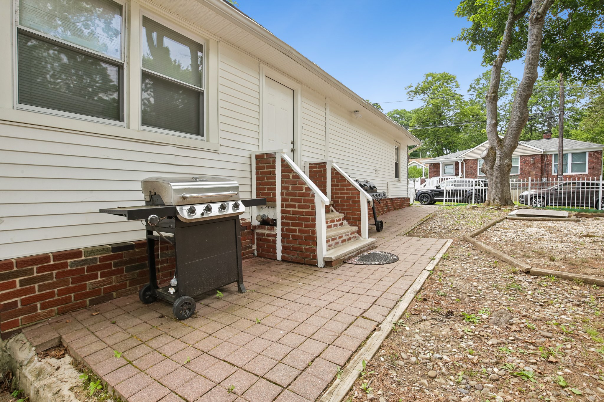  19 & 21 Lakeland Drive, Hopatcong, NJ 07843 - 物件實景