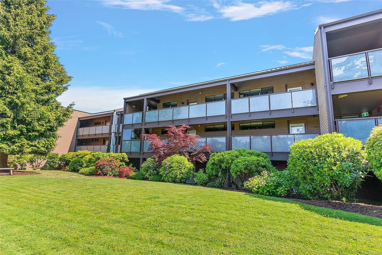 VIEW ROYAL, British Columbia, V9B 5H7, CA, 2 Bedrooms Bedrooms, ,Residential,For Sale,1874992