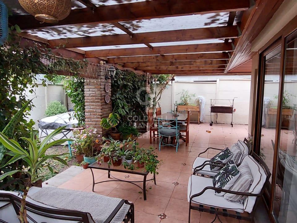 Peñalolén, Chile, 4 Bedrooms Bedrooms, ,3 BathroomsBathrooms,Residential,For Sale,1728706