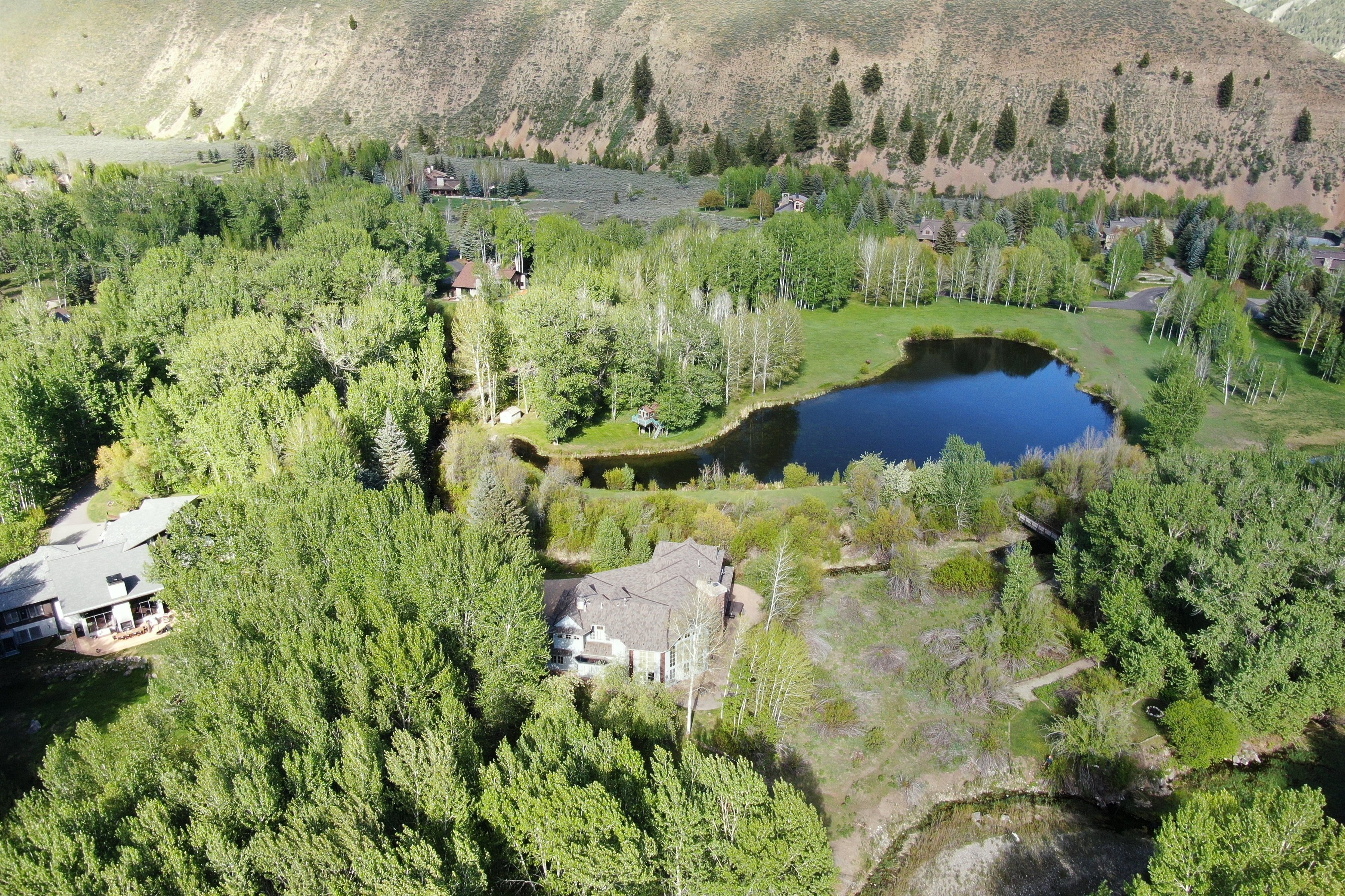  Gimlet Estate Lots - 物件實景