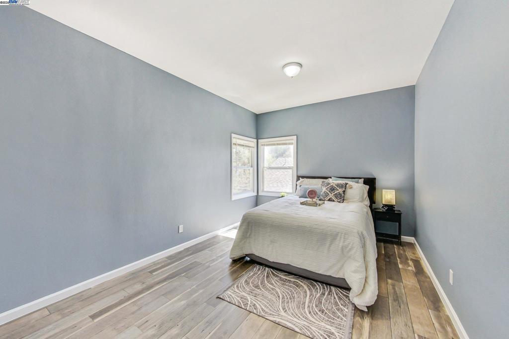Oakland, California, 94605, United States, ,Residential,For Sale,1921286