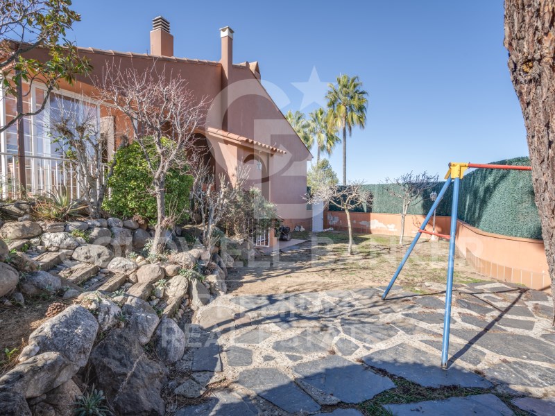 Barcelona, Sant Quirze del Vall?s, Sant Quirze Par, Sant Quirze del Vallès, Catalonia, ES, 6 Bedrooms Bedrooms, ,5 BathroomsBathrooms,Residential,For Sale,Barcelona, Sant Quirze del Vall?s, Sant Quirze Par,1622049