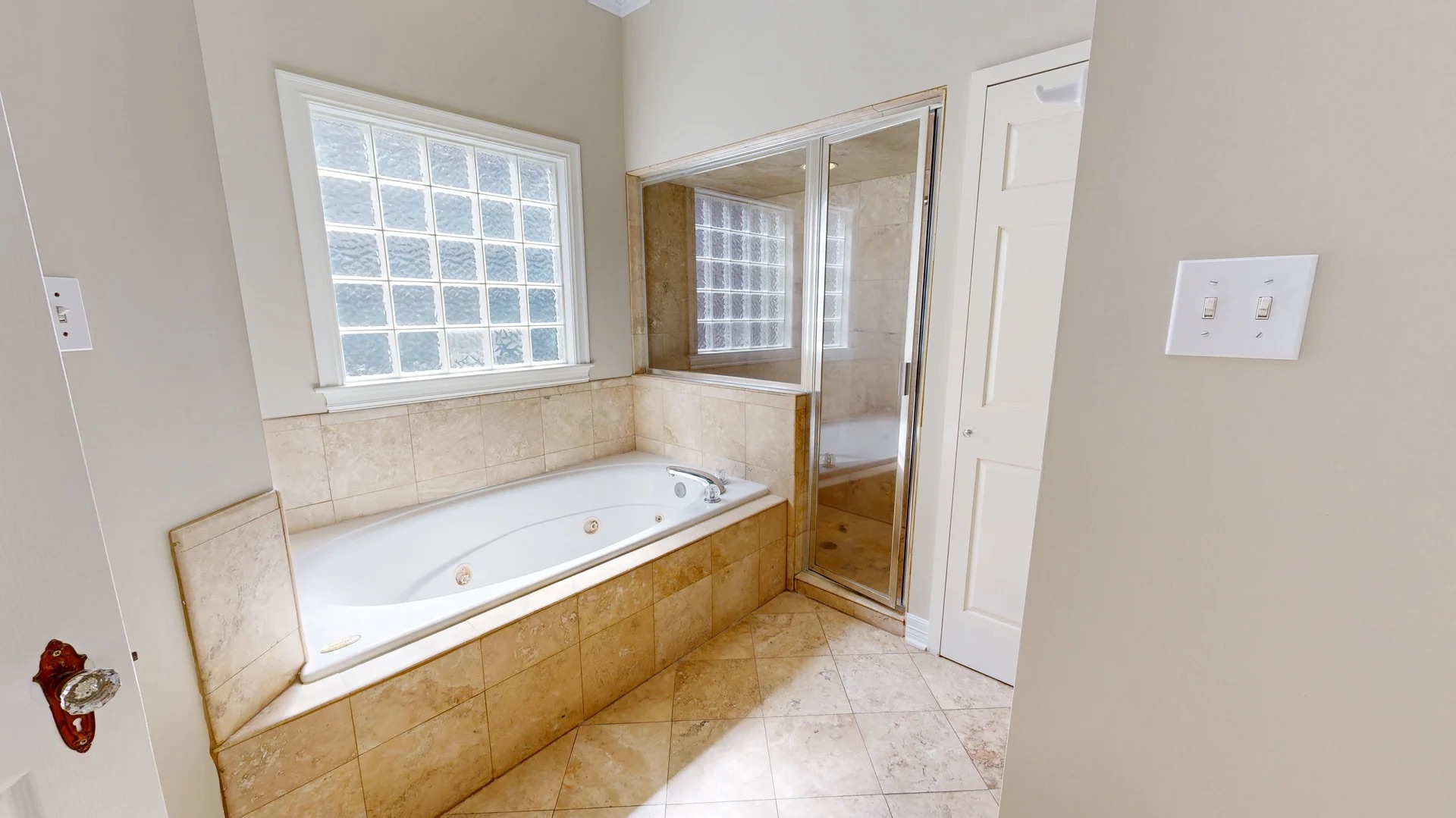 Lake Charles, Louisiana, 70601, United States, 4 Bedrooms Bedrooms, ,3 BathroomsBathrooms,Residential,For Sale,1930772