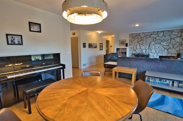 Bow, New Hampshire, 03304, United States, 3 Bedrooms Bedrooms, ,1 BathroomBathrooms,Residential,For Sale,1974314