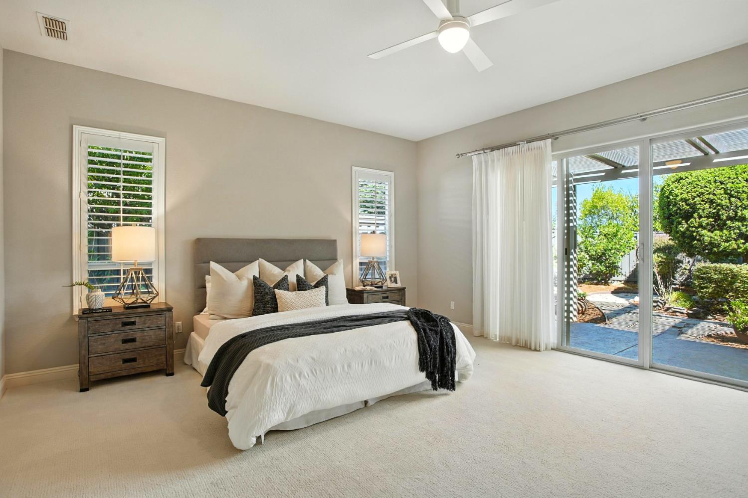 Roseville, California, 95661, United States, 4 Bedrooms Bedrooms, ,3 BathroomsBathrooms,Residential,For Sale,1934690