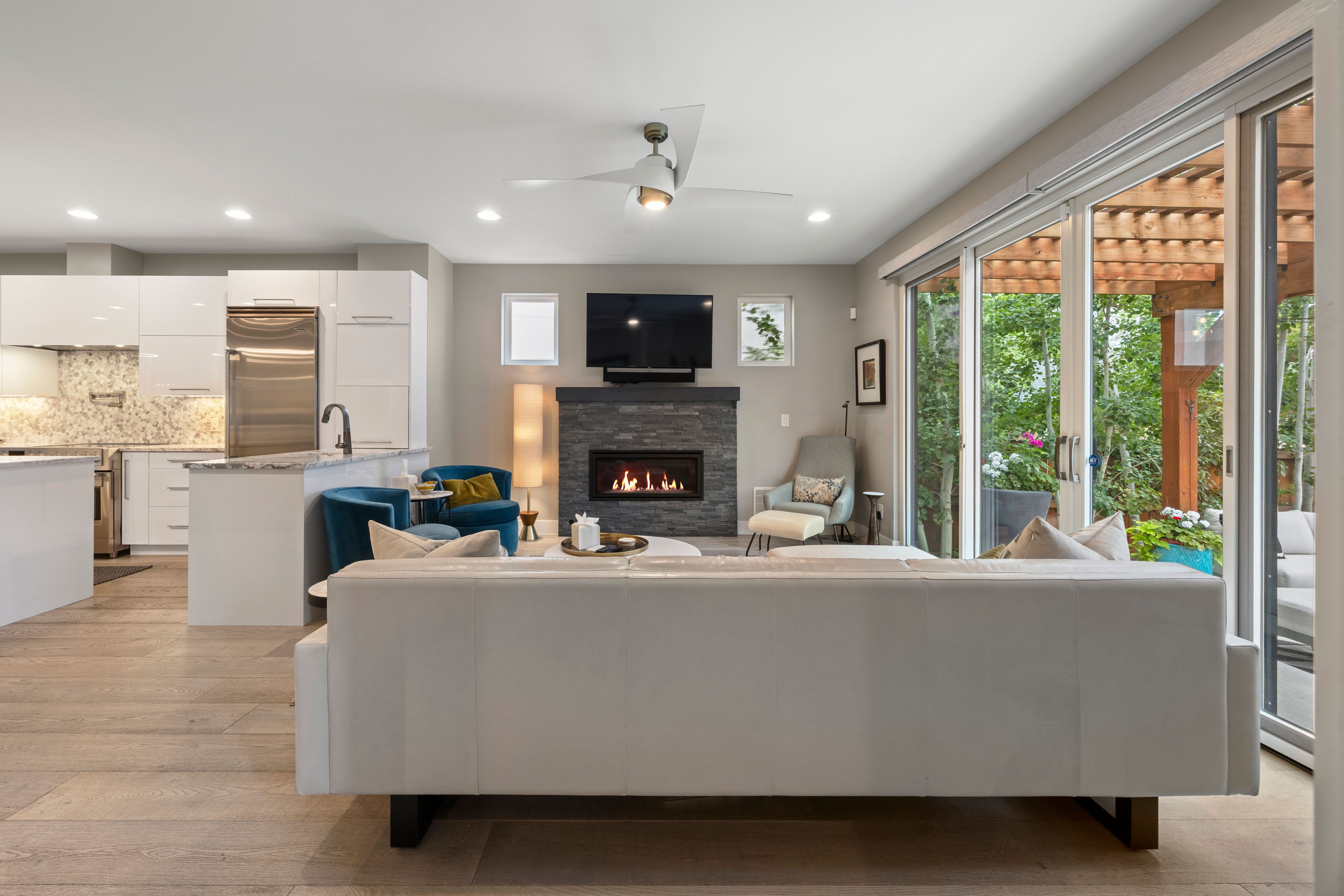  Stunning contemporary duplex in Rosedale - 物件實景