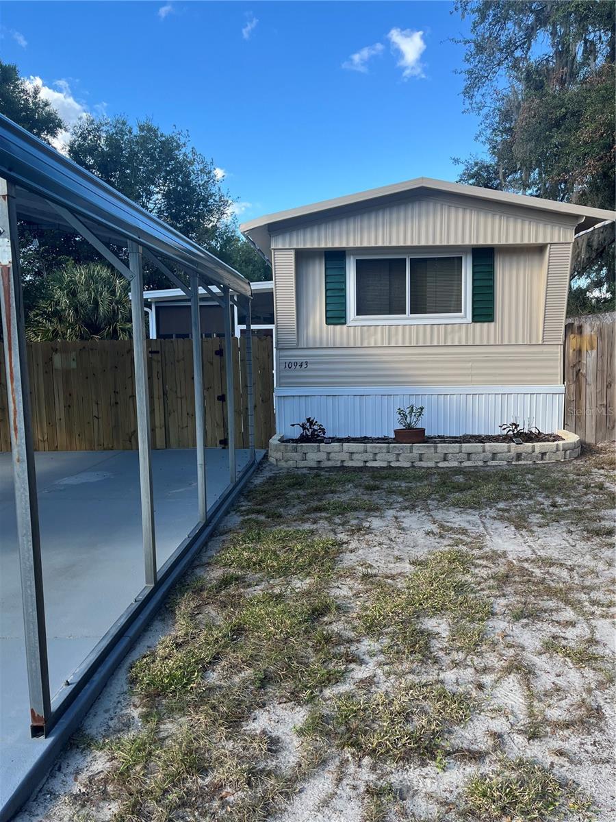131st Pl, Ocklawaha, FL 32179