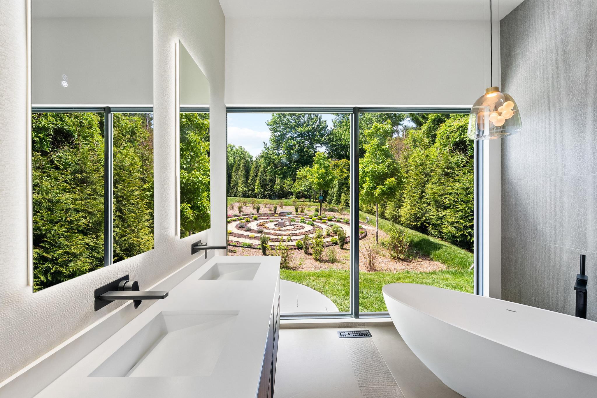  8970 Brook Road, Mclean, VA, 22102 - 物件實景