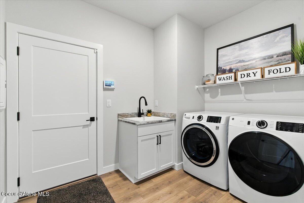 Coeur d'Alene, Idaho, 83815, United States, 4 Bedrooms Bedrooms, ,3 BathroomsBathrooms,Residential,For Sale,2009253