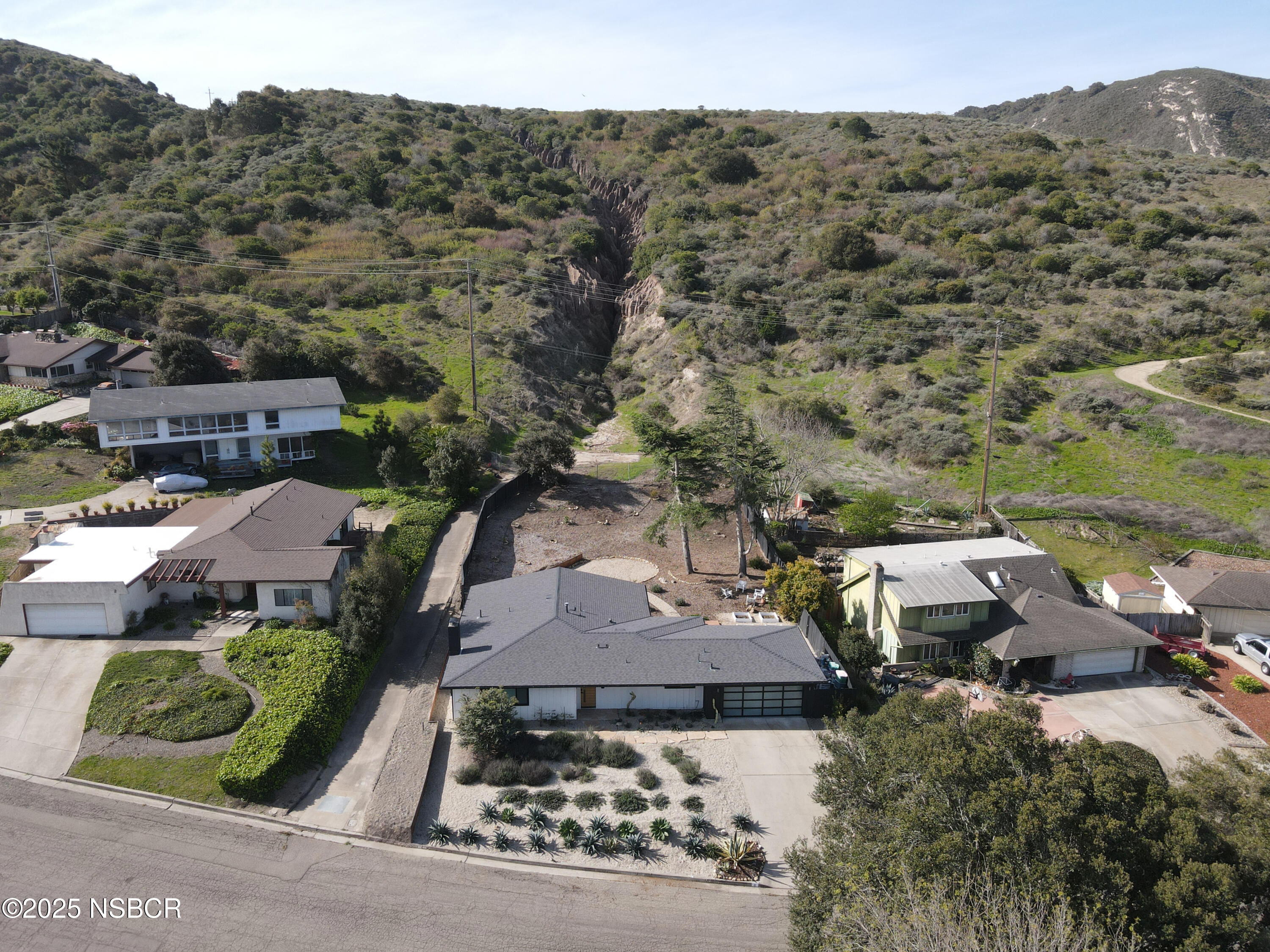 Lompoc, California, 93436, United States, 3 Bedrooms Bedrooms, ,2 BathroomsBathrooms,Residential,For Sale,1944783