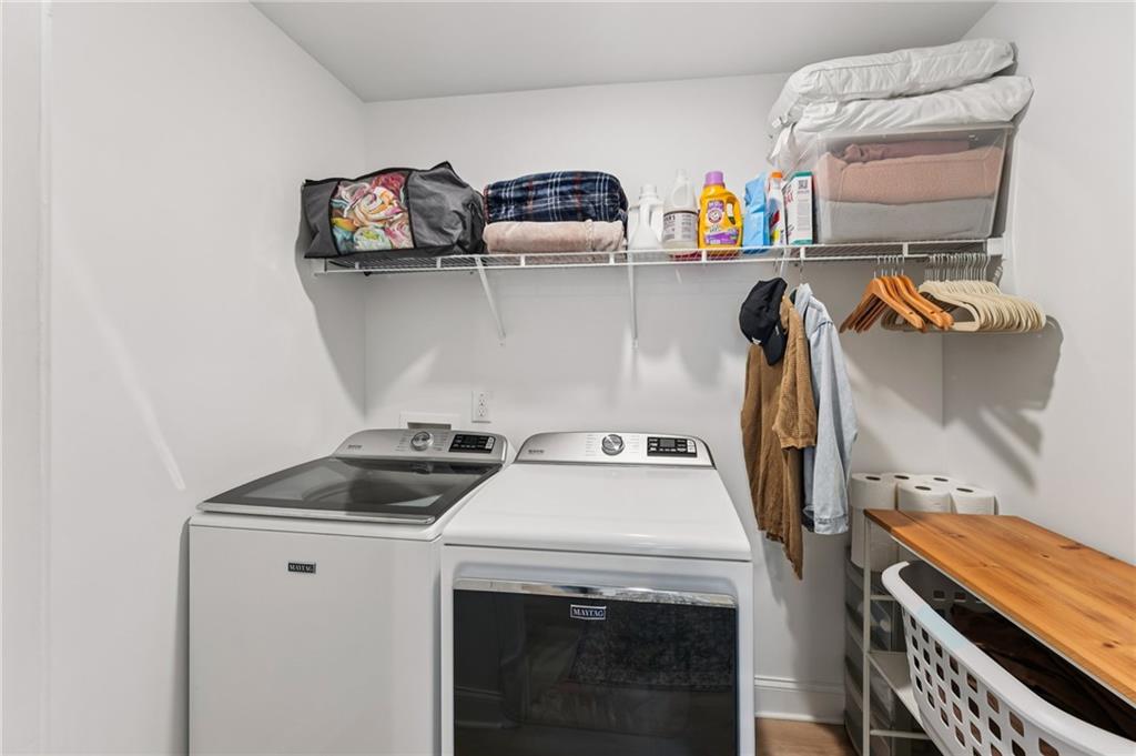 Canton, Georgia, 30114, United States, 6 Bedrooms Bedrooms, ,4 BathroomsBathrooms,Residential,For Sale,1978205