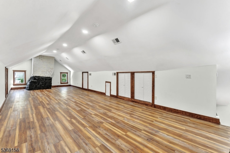 Blairstown Twp., New Jersey, 07825, United States, 4 Bedrooms Bedrooms, ,4 BathroomsBathrooms,Residential,For Sale,1901840