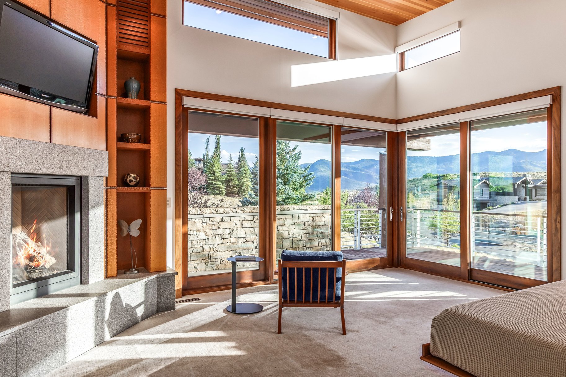  Private Park City Home with Views, Two Offices, and Six-Car Garage - 物件實景