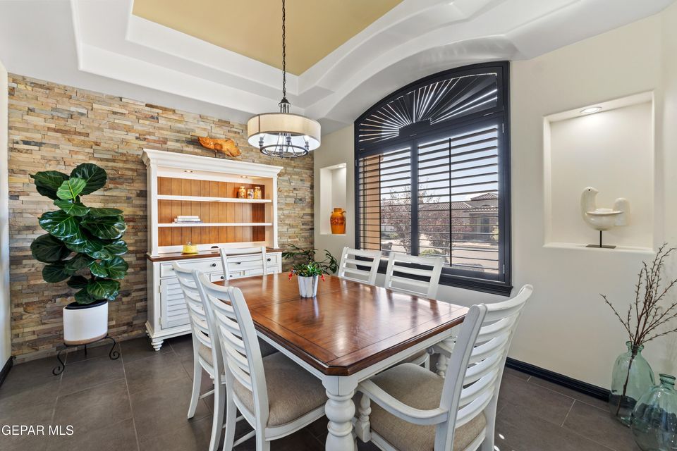 El Paso, Texas, 79912, United States, 4 Bedrooms Bedrooms, ,3 BathroomsBathrooms,Residential,For Sale,1997746