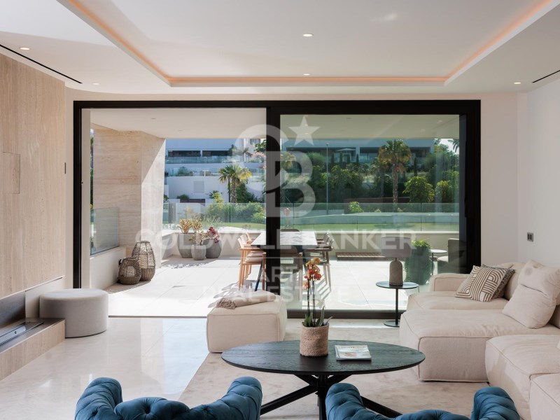 Marbella, Andalusia, ES, 3 Bedrooms Bedrooms, ,3 BathroomsBathrooms,Residential,For Sale,1906973