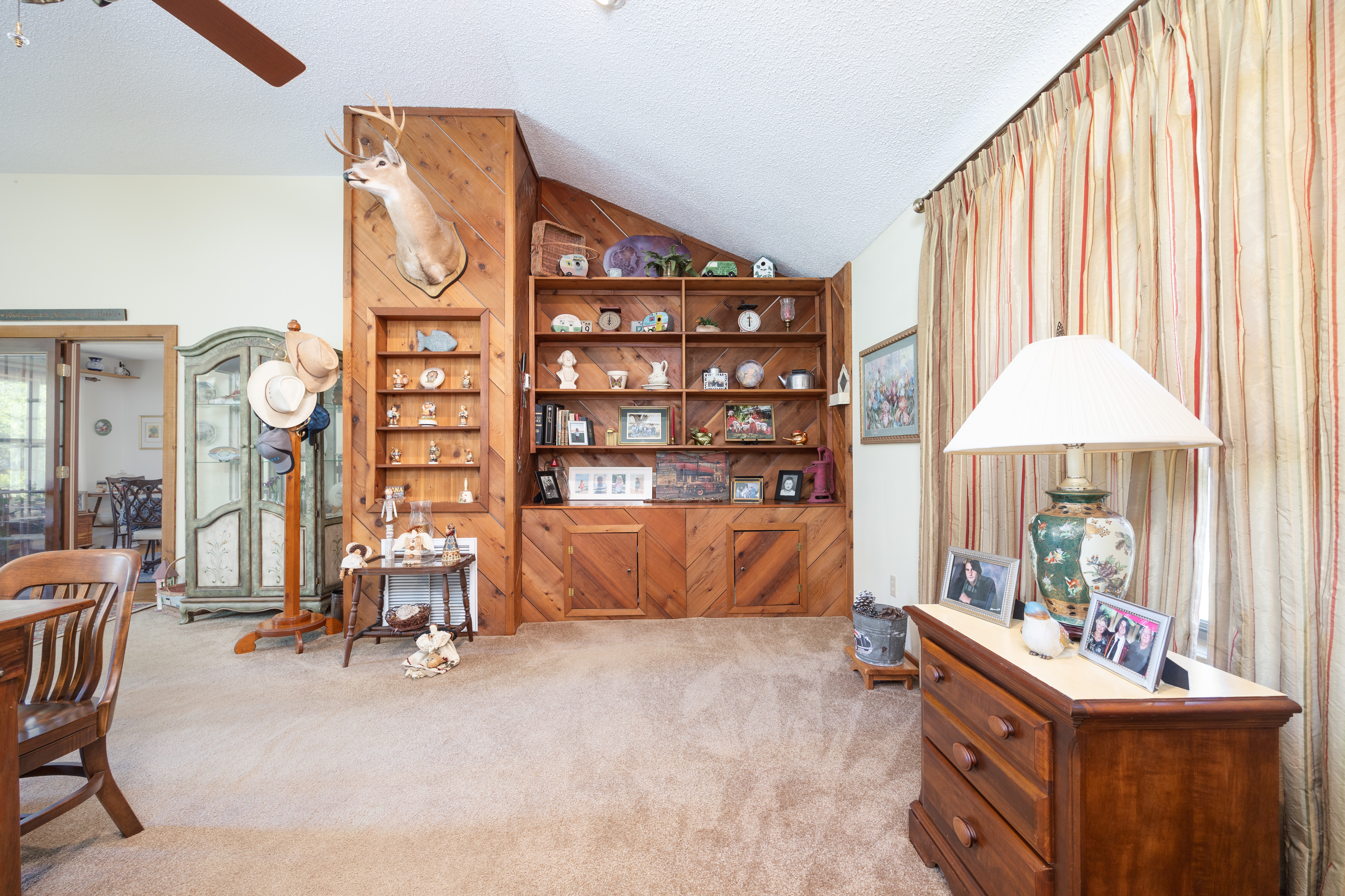 Lake City, Florida, 32025, United States, 3 Bedrooms Bedrooms, ,2 BathroomsBathrooms,Residential,For Sale,1737016