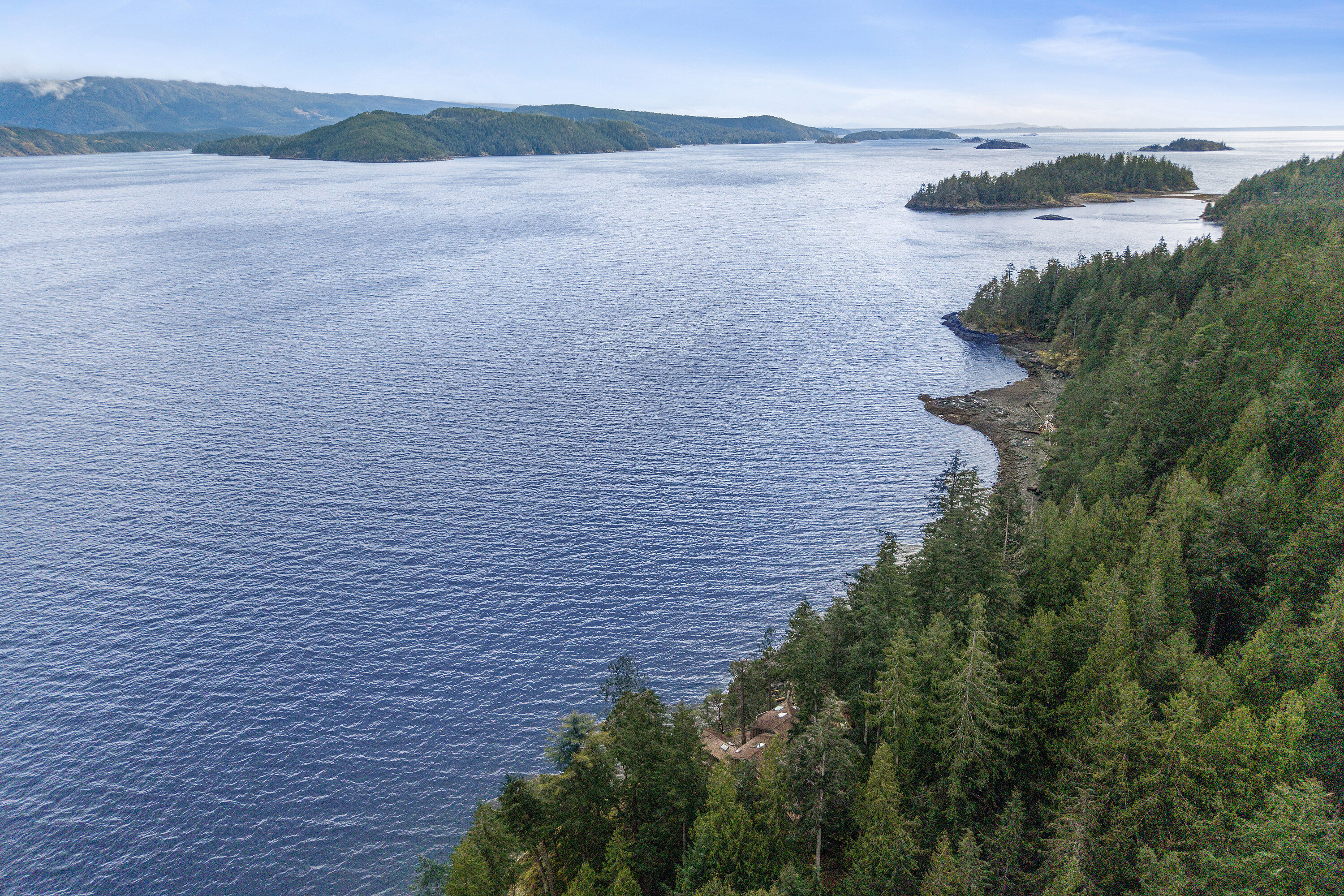  Private Lake Property - 物件實景