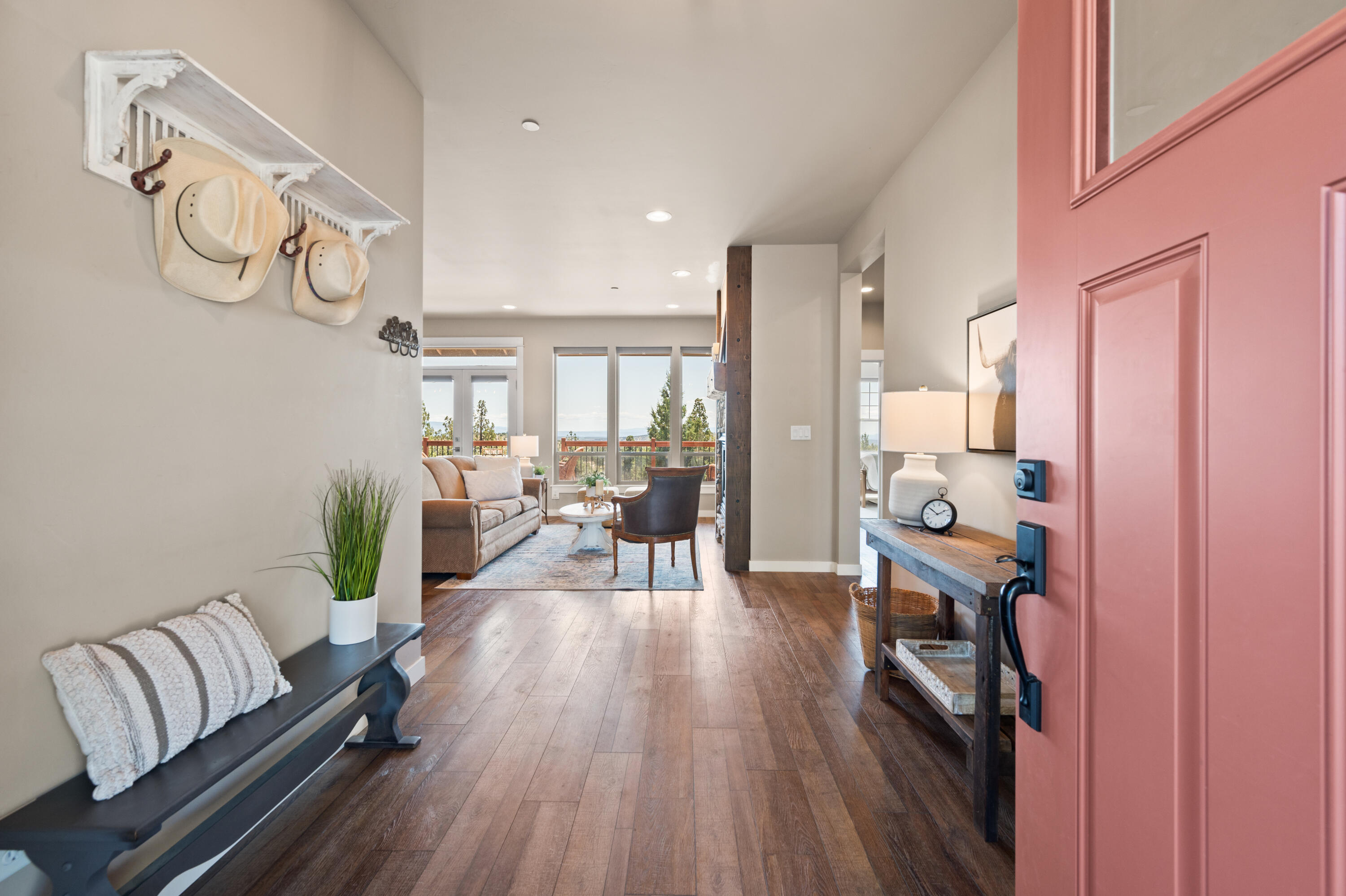 Prineville, Oregon, 97754, United States, 3 Bedrooms Bedrooms, ,2 BathroomsBathrooms,Residential,For Sale,1848132