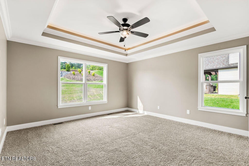 Lenoir City, Tennessee, 37771, United States, 3 Bedrooms Bedrooms, ,2 BathroomsBathrooms,Residential,For Sale,1838610
