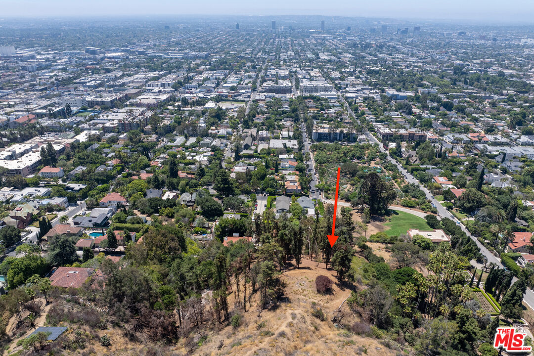 Los Angeles, California, 90046, United States, ,Land,For Sale,1891121