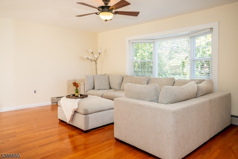 Parsippany, New Jersey, 07054-2126, United States, 4 Bedrooms Bedrooms, ,3 BathroomsBathrooms,Residential,For Sale,1976292