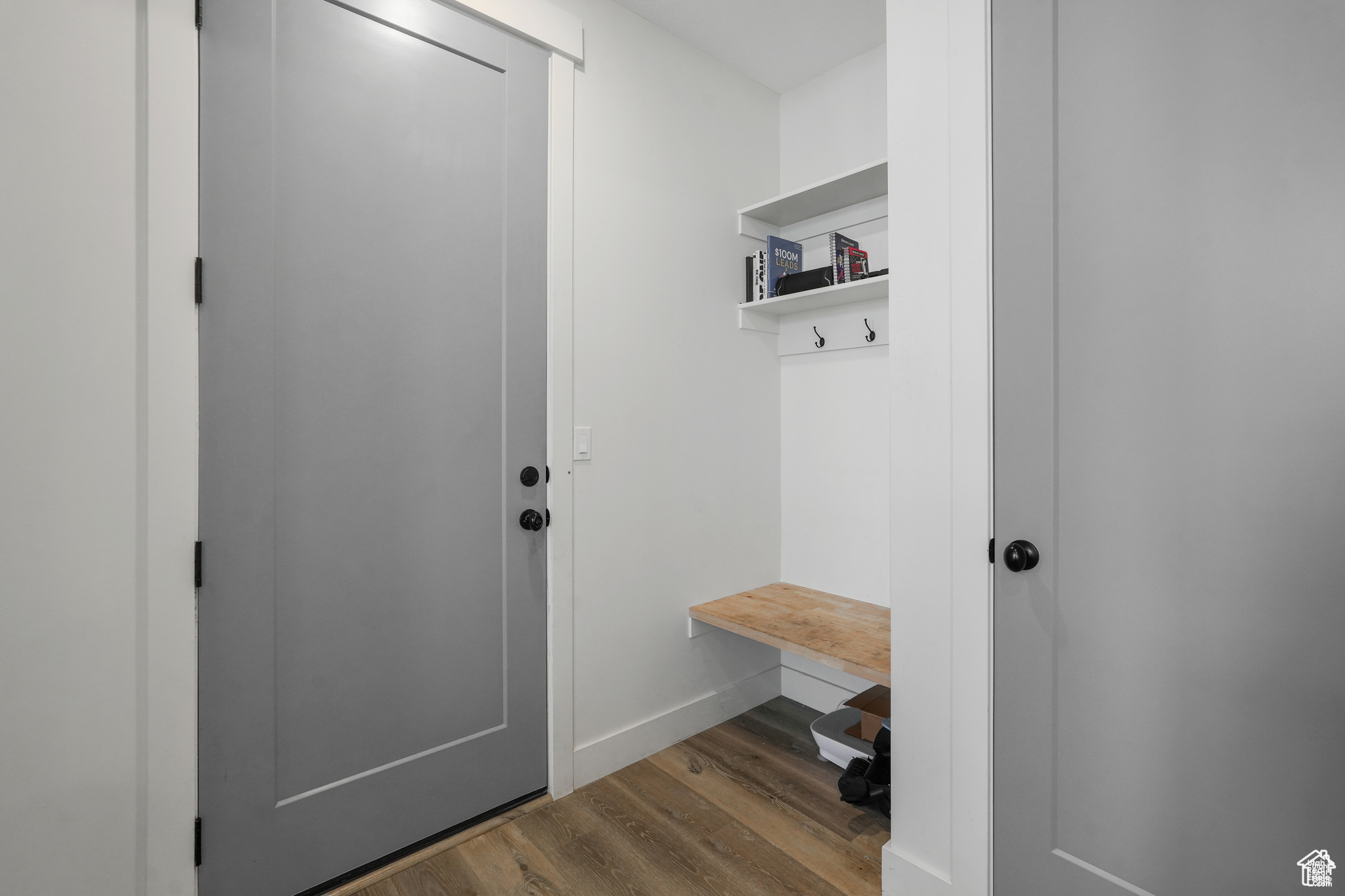 Tooele, Utah, 84074, United States, 6 Bedrooms Bedrooms, ,2 BathroomsBathrooms,Residential,For Sale,1970427