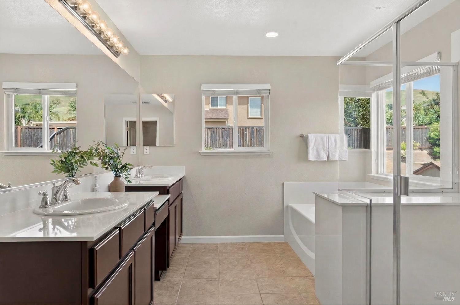 Fairfield, California, 94533, United States, 4 Bedrooms Bedrooms, ,3 BathroomsBathrooms,Residential,For Sale,2034470