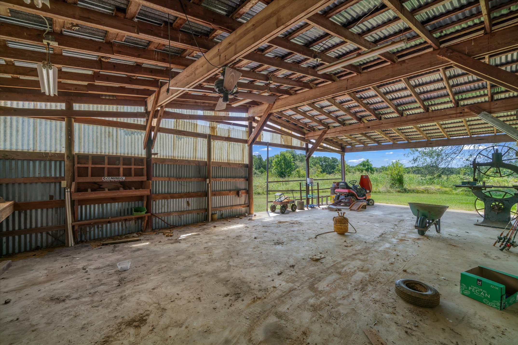 Wills Point, Texas, 75169, United States, 3 Bedrooms Bedrooms, ,3 BathroomsBathrooms,Residential,For Sale,1978262