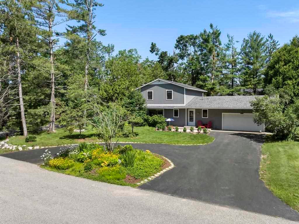 Harbor Springs, Michigan, 49740, United States, 4 Bedrooms Bedrooms, ,4 BathroomsBathrooms,Residential,For Sale,1892242