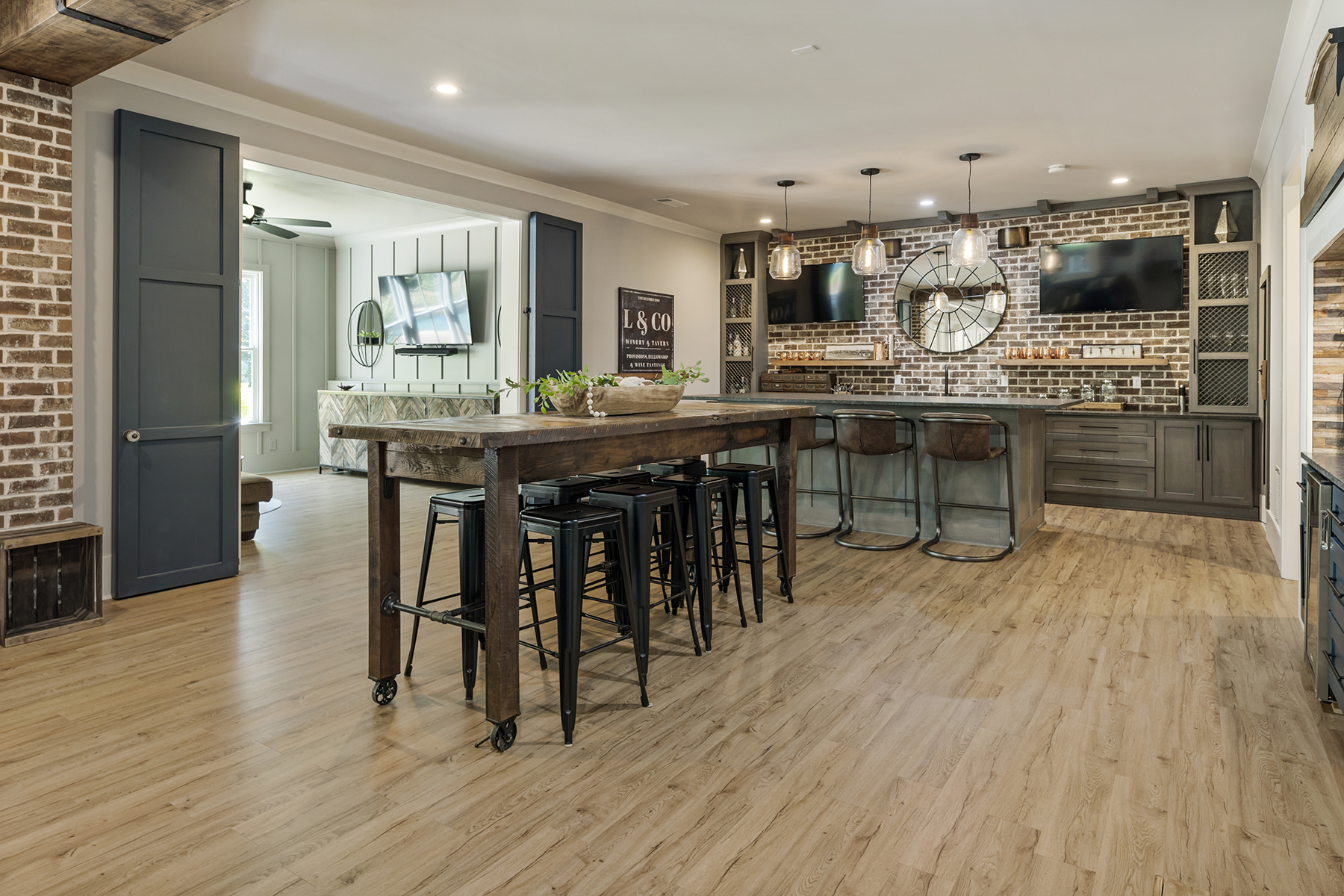  Discover Your Dream Home in Trinity Creek - 物件實景