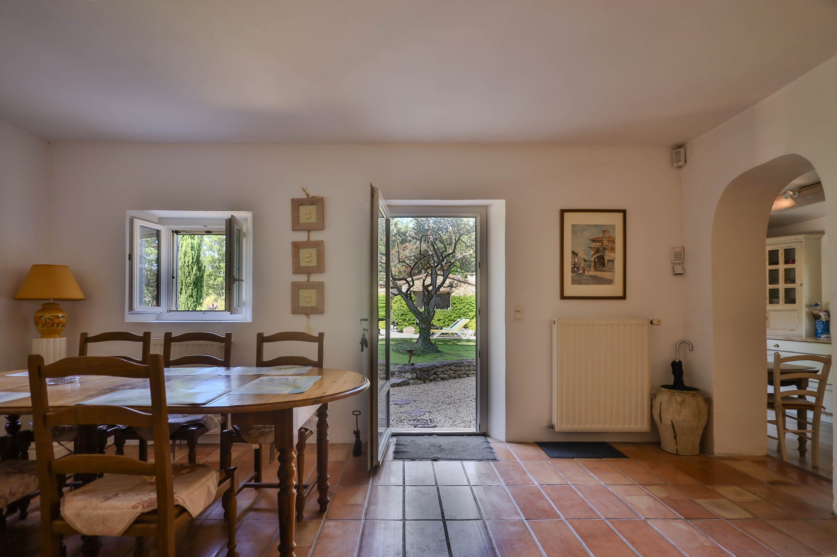  Elegant Provençal Property with Views over Gordes - 物件實景